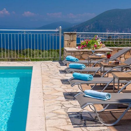 Guiscardos Luxury Villa Fiskardo Esterno foto