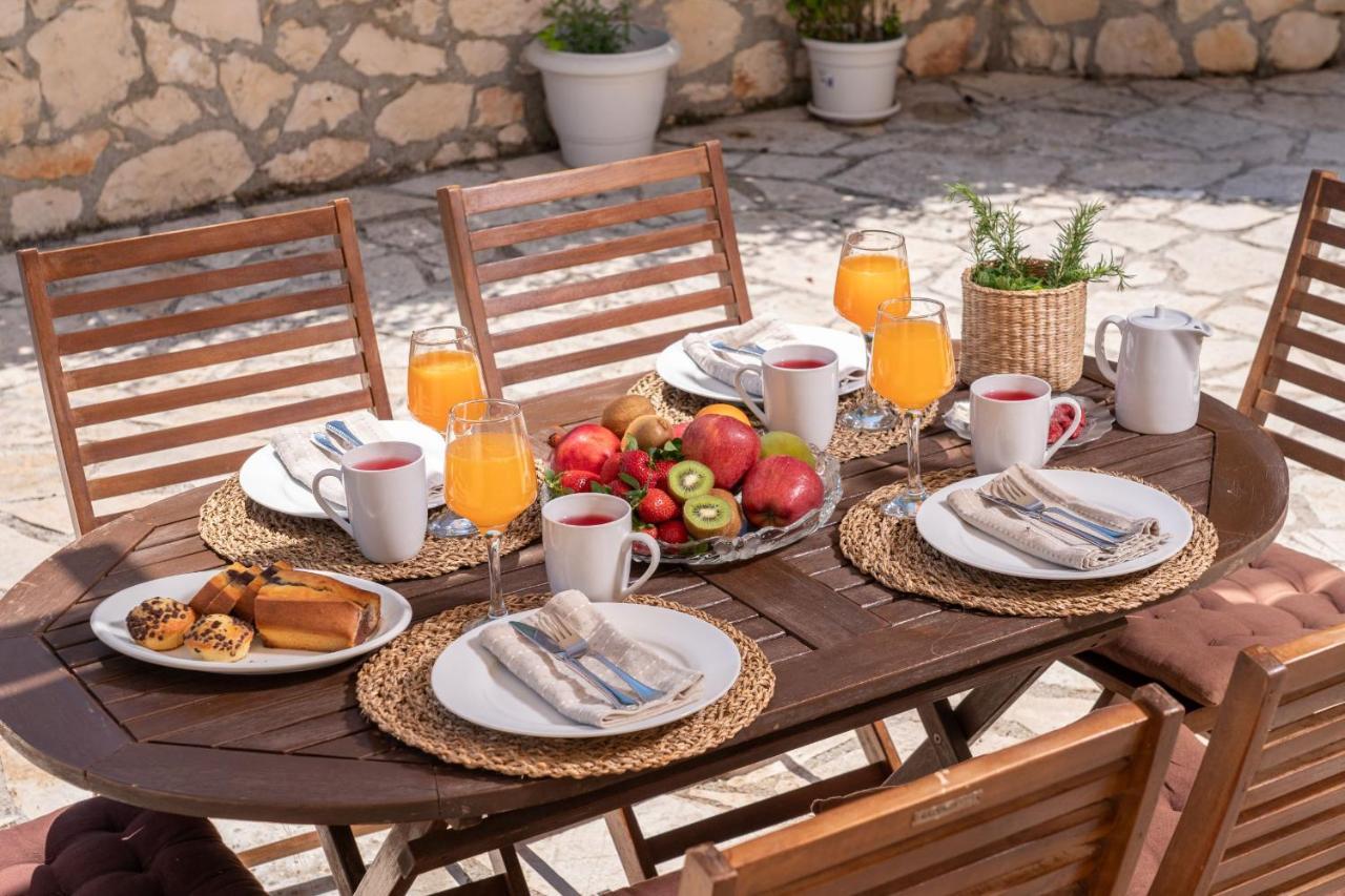 Guiscardos Luxury Villa Fiskardo Esterno foto